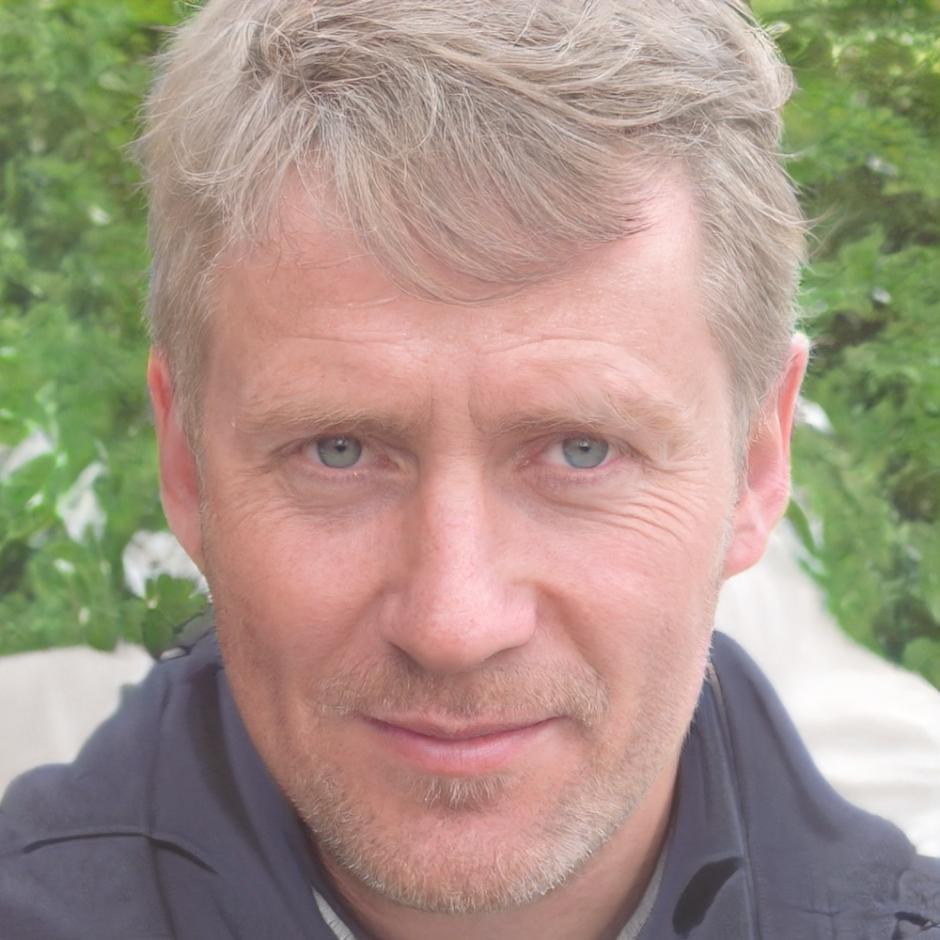 Imprenditore Matteo Rinaldi che ha ottimizzato la propria struttura fiscale